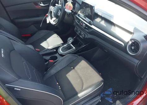 2020 Kia Forte Gt-Line z USA, uszkodzony, nr VIN 3KPF34AD6LE249800